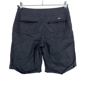 Naisten Tommy Hilfiger - Shortsit, koko 38 - Musta (2)