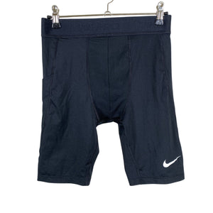 Poikien Nike - Urheilushortsit, koko 140 - 146 - Musta (1)