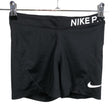 Naisten Nike - Urheilushortsit, koko 36 - Musta ()