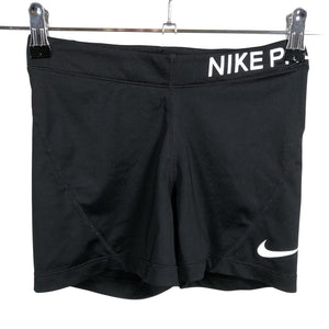 Naisten Nike - Urheilushortsit, koko 36 - Musta (1)