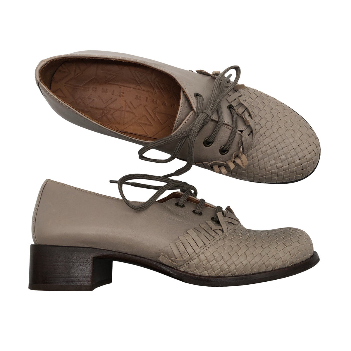 Naisten Chie Mihara - Kävelykengät, koko 39 - Beige (1)