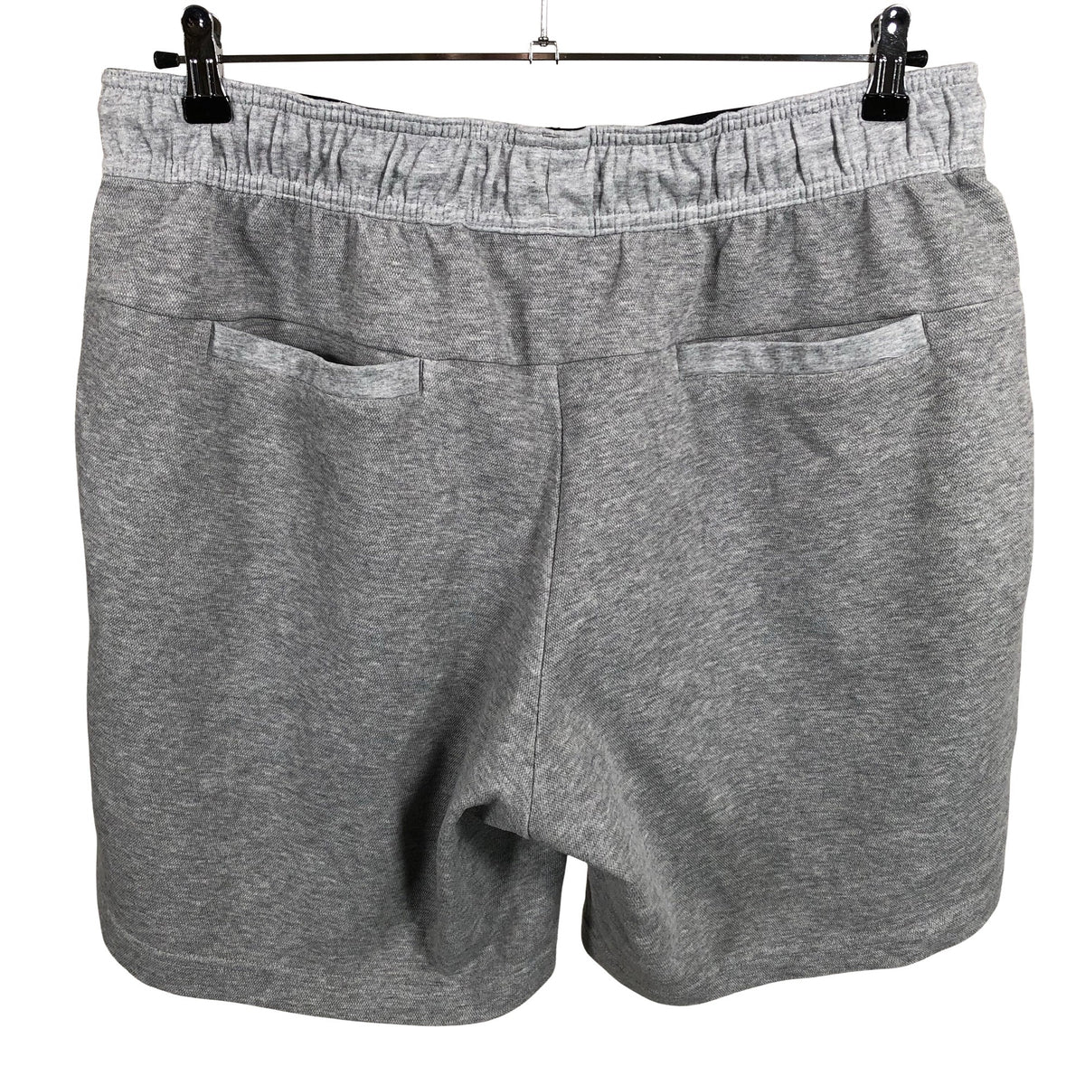 Miesten Adidas - Collegeshortsit, koko XL - Harmaa (2)