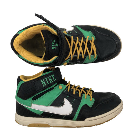 Unisex Nike - Tennarit, koko 36 - Musta ()