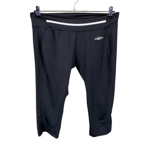 Naisten Umbro - Urheilucaprit, koko 44 - Musta (1)