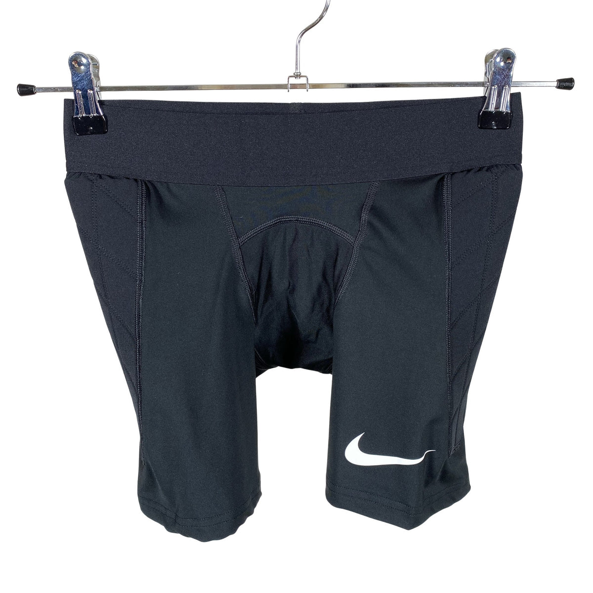 Naisten Nike - Urheilushortsit, koko 42 - Musta (1)