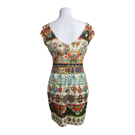 Naisten Desigual - Trikoomekko, koko 38 - Beige (2)
