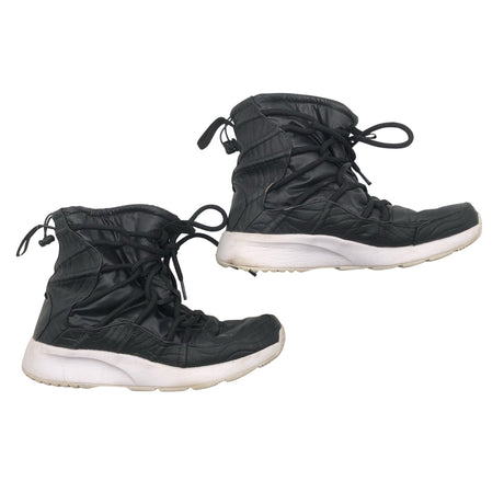 Naisten Nike - Talvikengät, koko 39 - Musta ()
