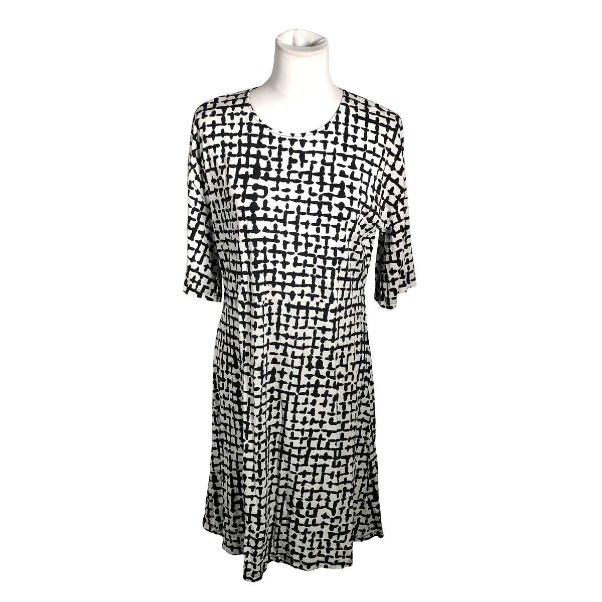 Naisten Marimekko - Trikoomekko, koko 40 - Valkoinen (1)
