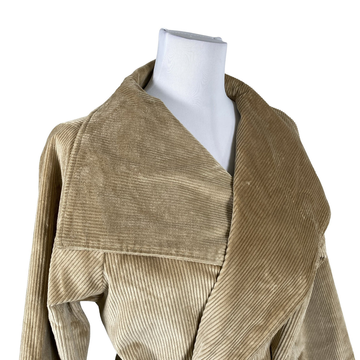 Naisten Ommellinen - Trenssitakki, koko 40 - Beige (3)