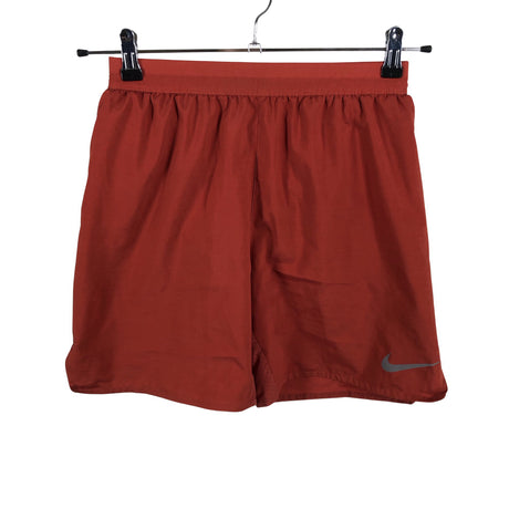 Naisten Nike - Shortsit, koko 36 - Punainen ()