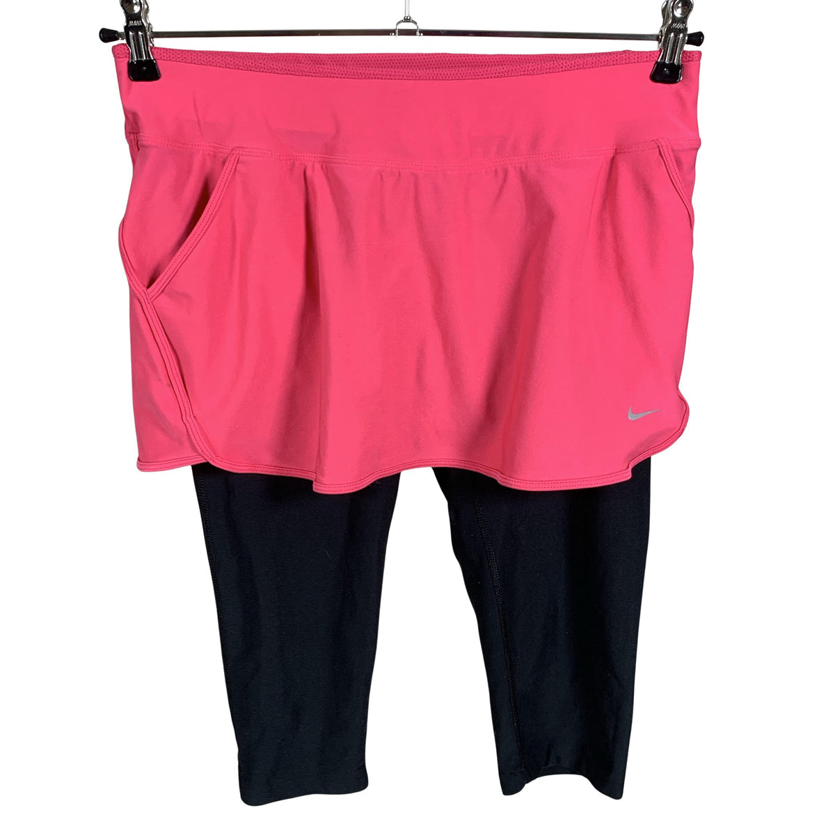 Naisten Nike - Urheilushortsihame, koko 38 - Pinkki (1)