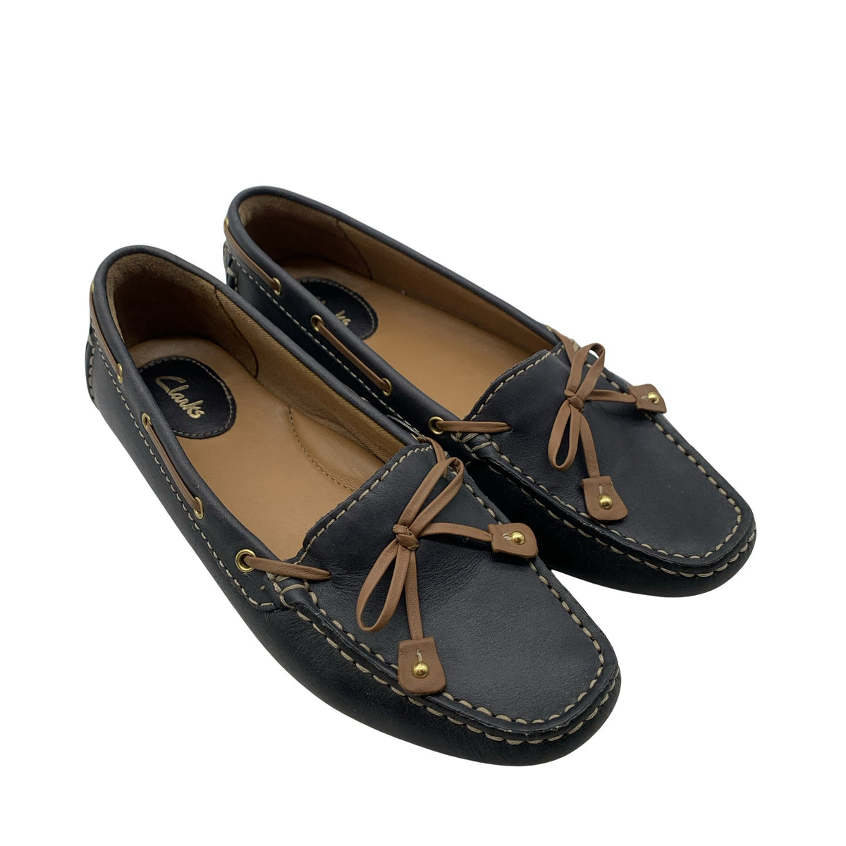 Naisten Clarks - Loaferit, koko 37 - Musta (2)