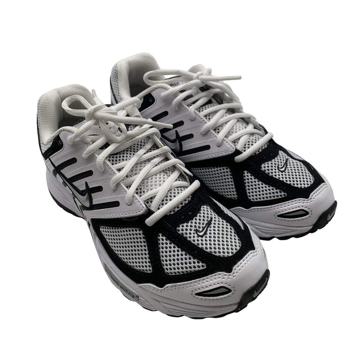 Naisten Nike - Juoksukengät, koko 39 - Valkoinen (2)