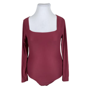 Naisten Abercrombie&Fitch - Body, koko 42 - Viininpunainen (1)