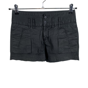 Naisten Tiger of Sweden - Shortsit, koko 36 - Musta (1)