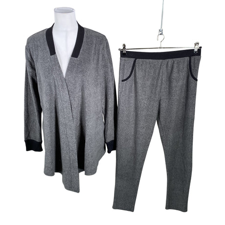 Naisten DKNY - Collegeasu, koko 40 - Harmaa ()