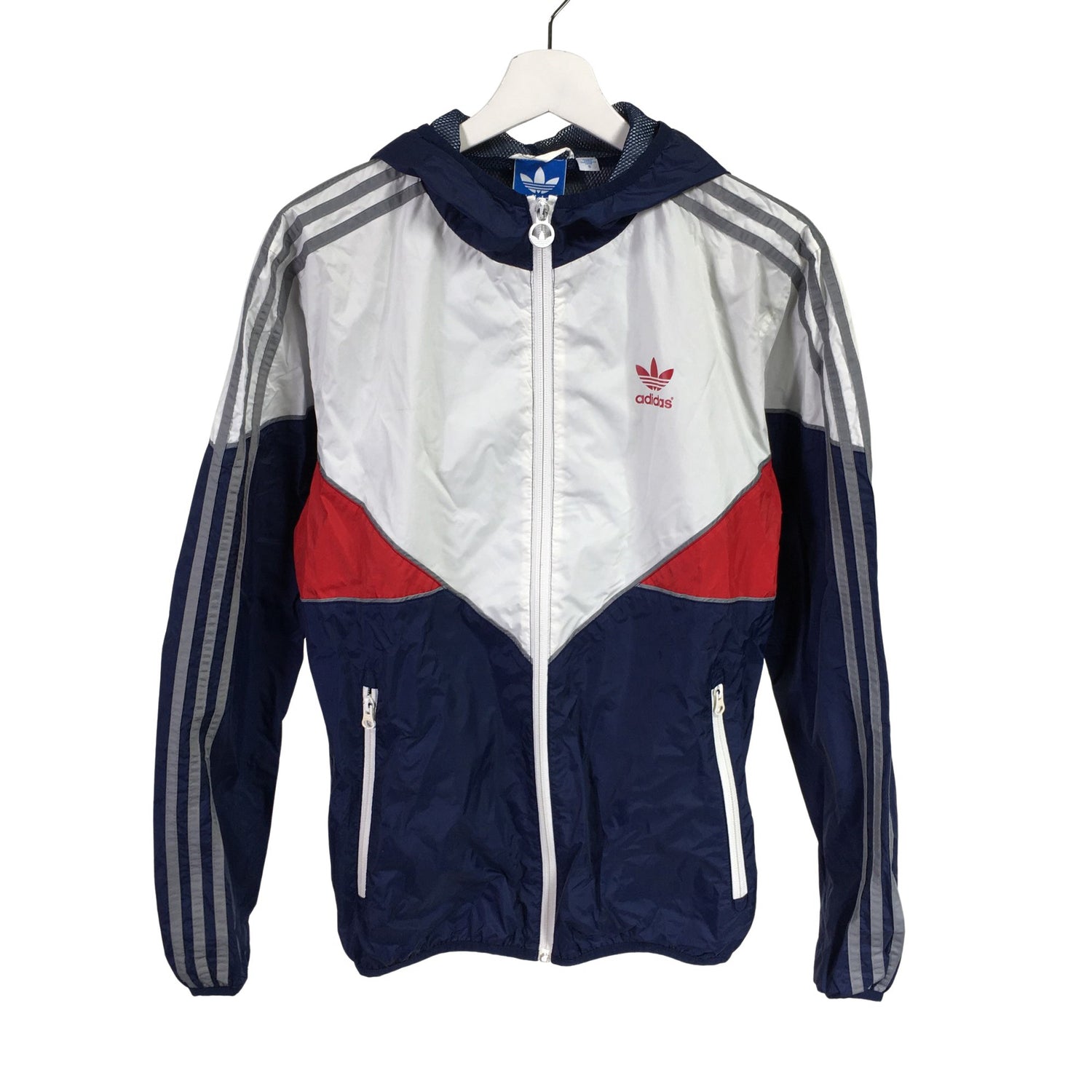  Urheilutakki  Ulkoilutakki, koko S  Adidas 