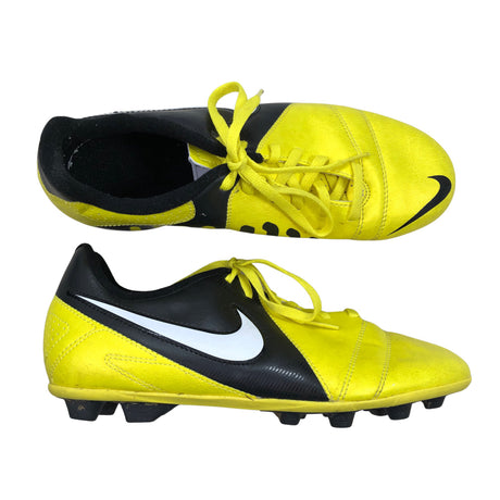 Unisex Nike - Nappulakengät, koko 38 -  ()