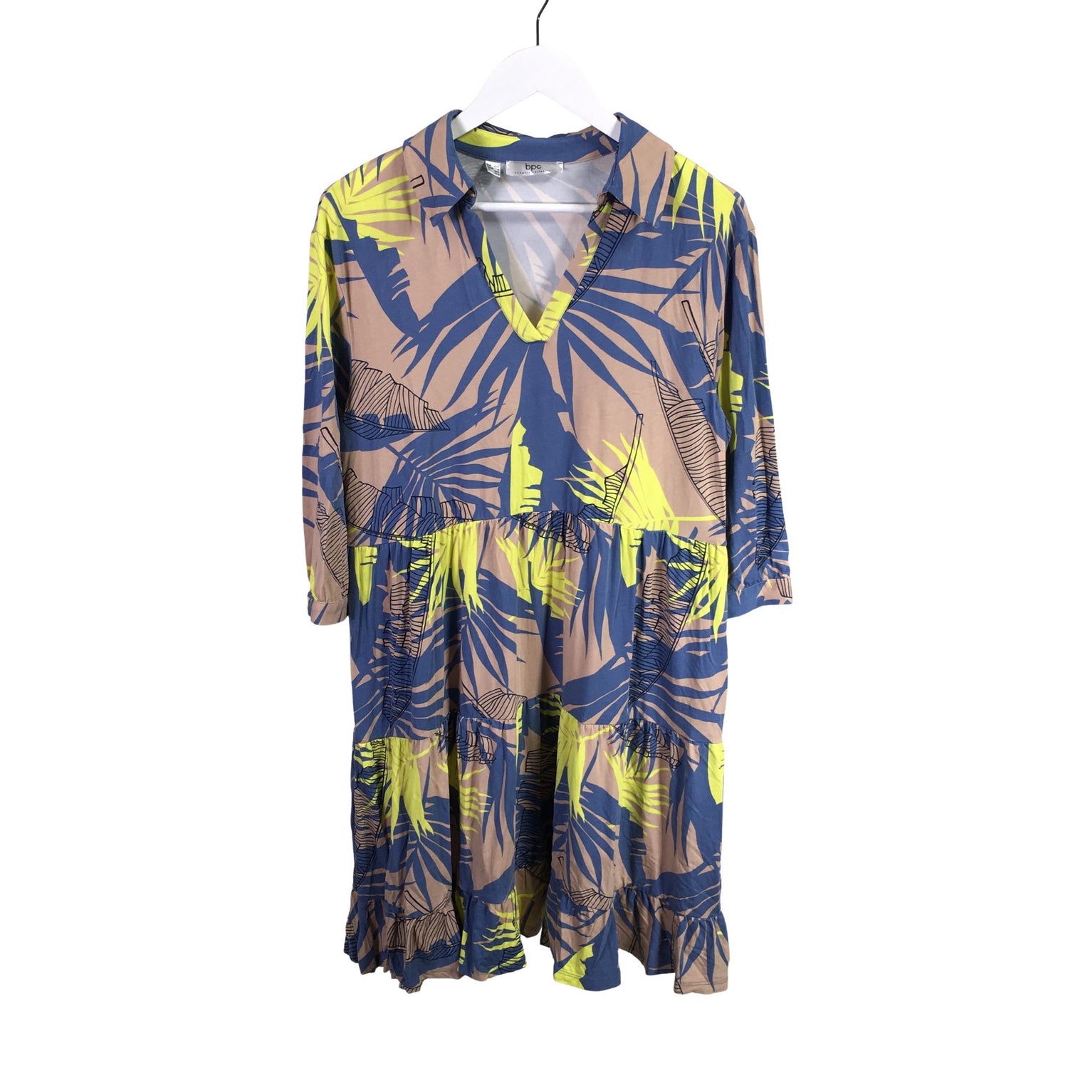  Mekko  Trikoomekko, koko 42  Bon prix collection 
