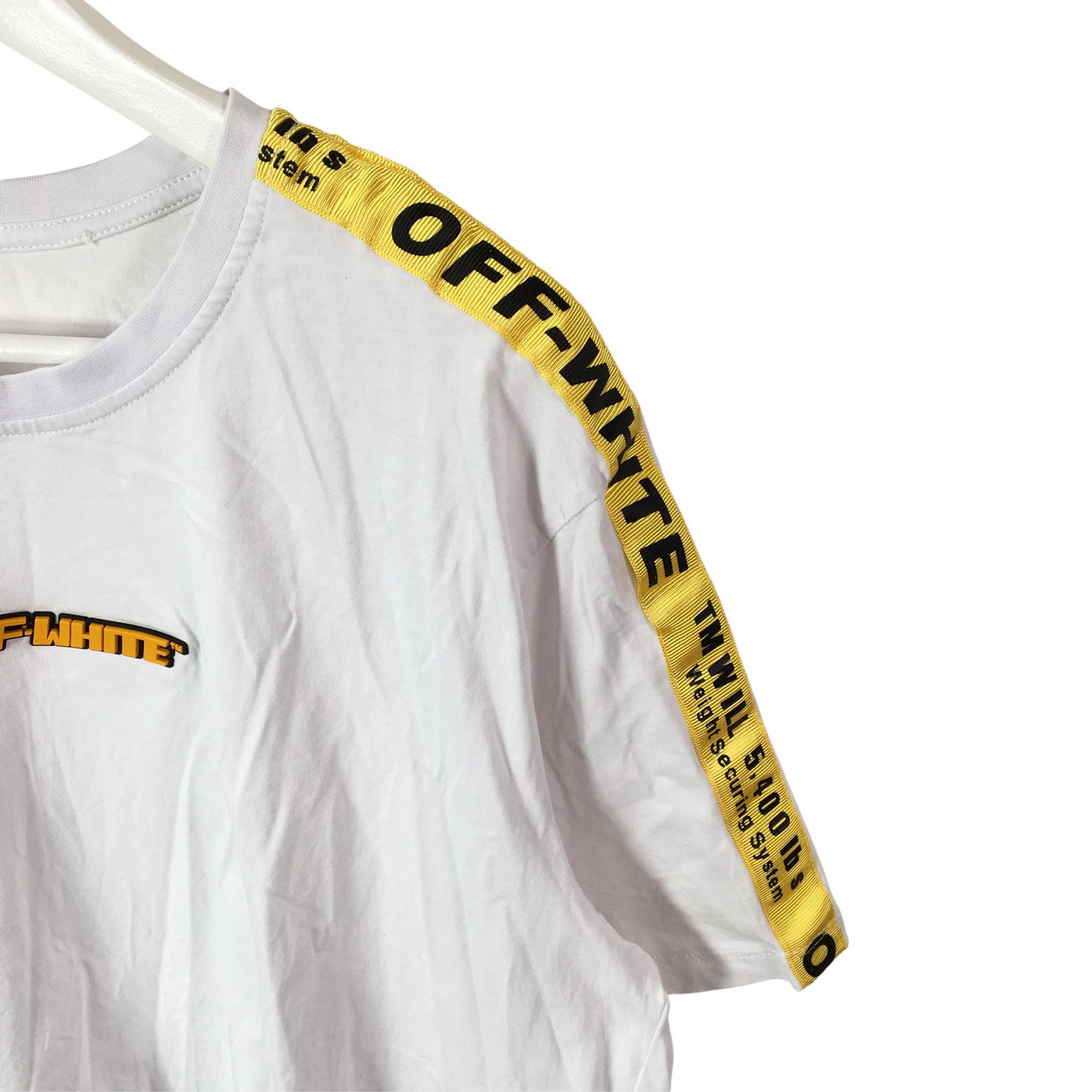  T-paita  T-paita, koko XXL  Off-White 