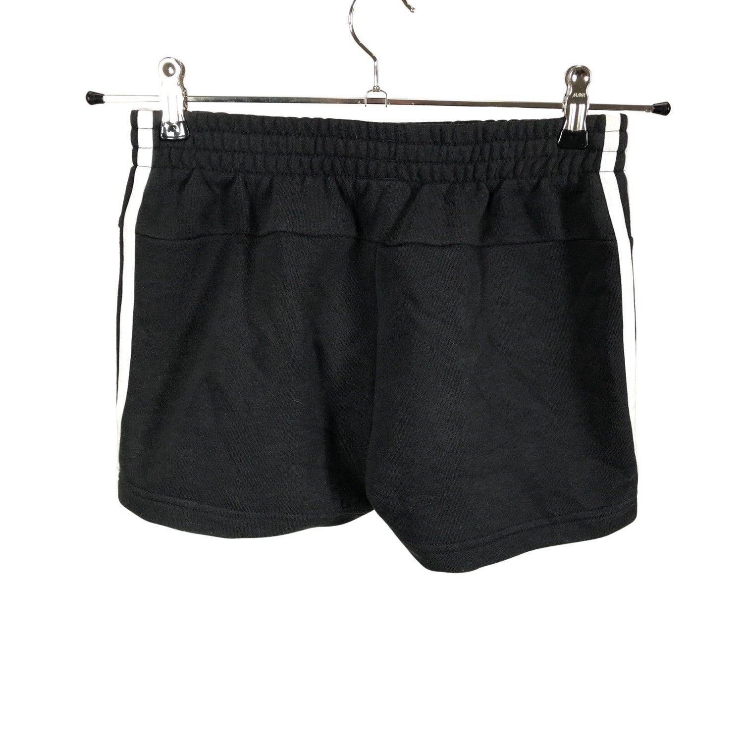  Shortsit  Shortsit, koko 158 - 164  Adidas 