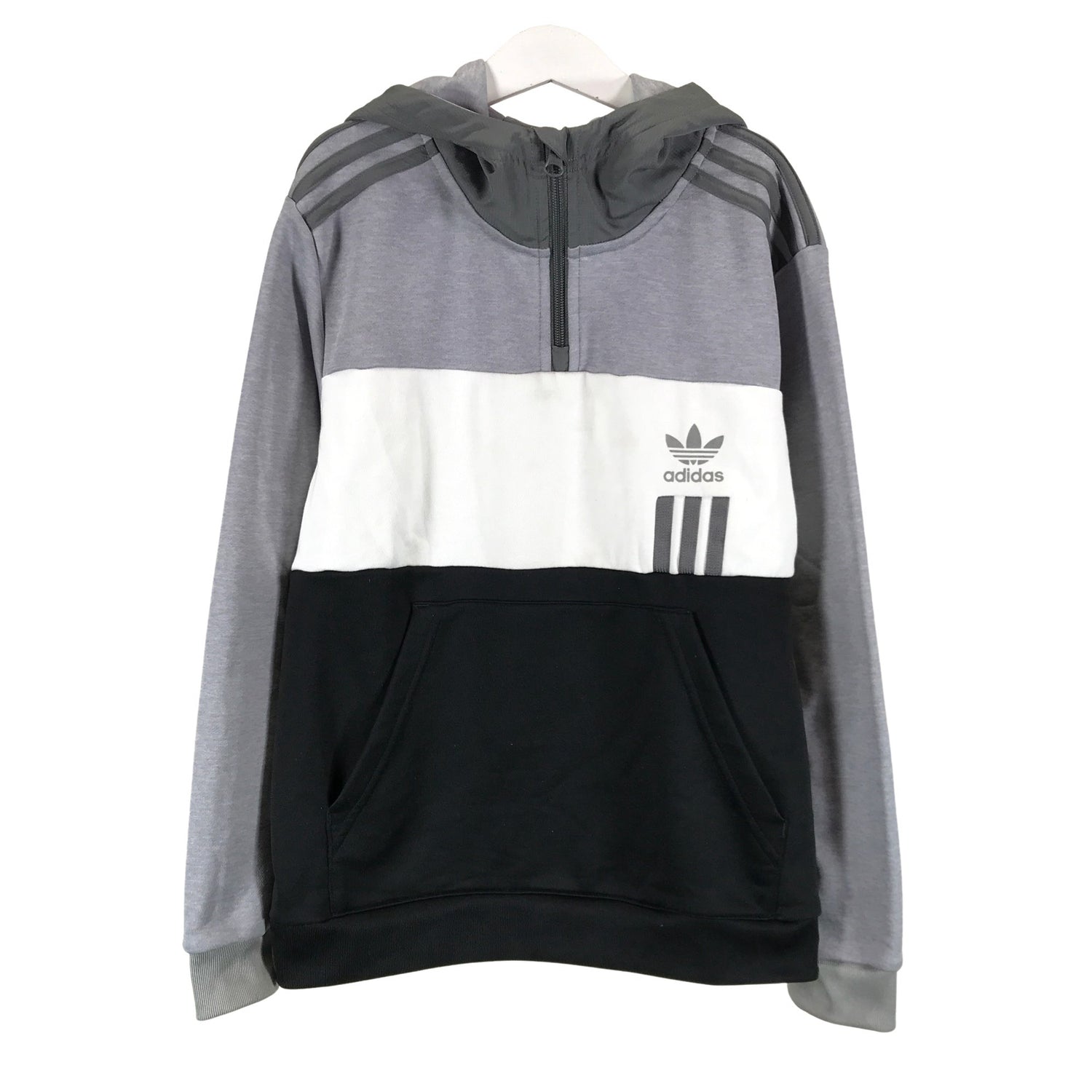  Huppari  Huppari, koko 146 - 152  Adidas 