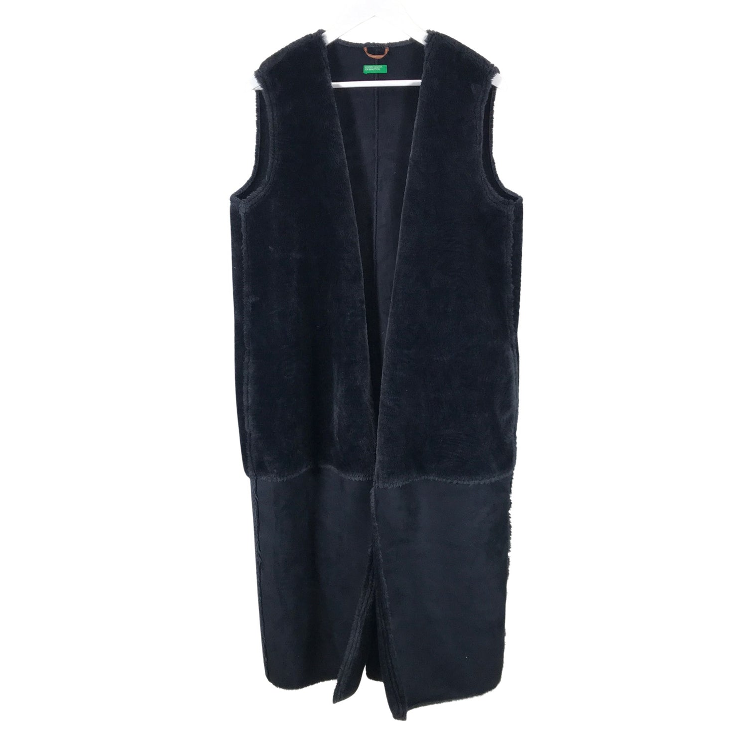  Liivi  Karvaliivi, koko 38  Benetton 