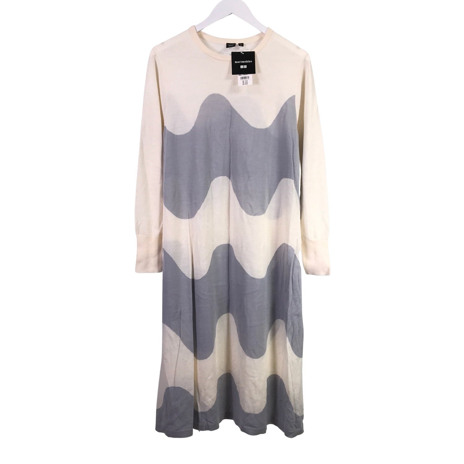  Mekko  Neulemekko, koko 42  Uniqlo 