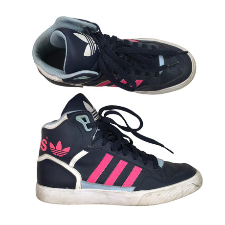 Unisex Adidas - Tennarit, koko 37 -  ()
