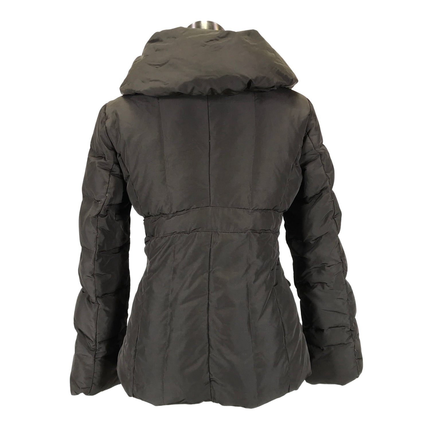  Untuvatakki  Untuvatakki, koko 36  Max&Co 