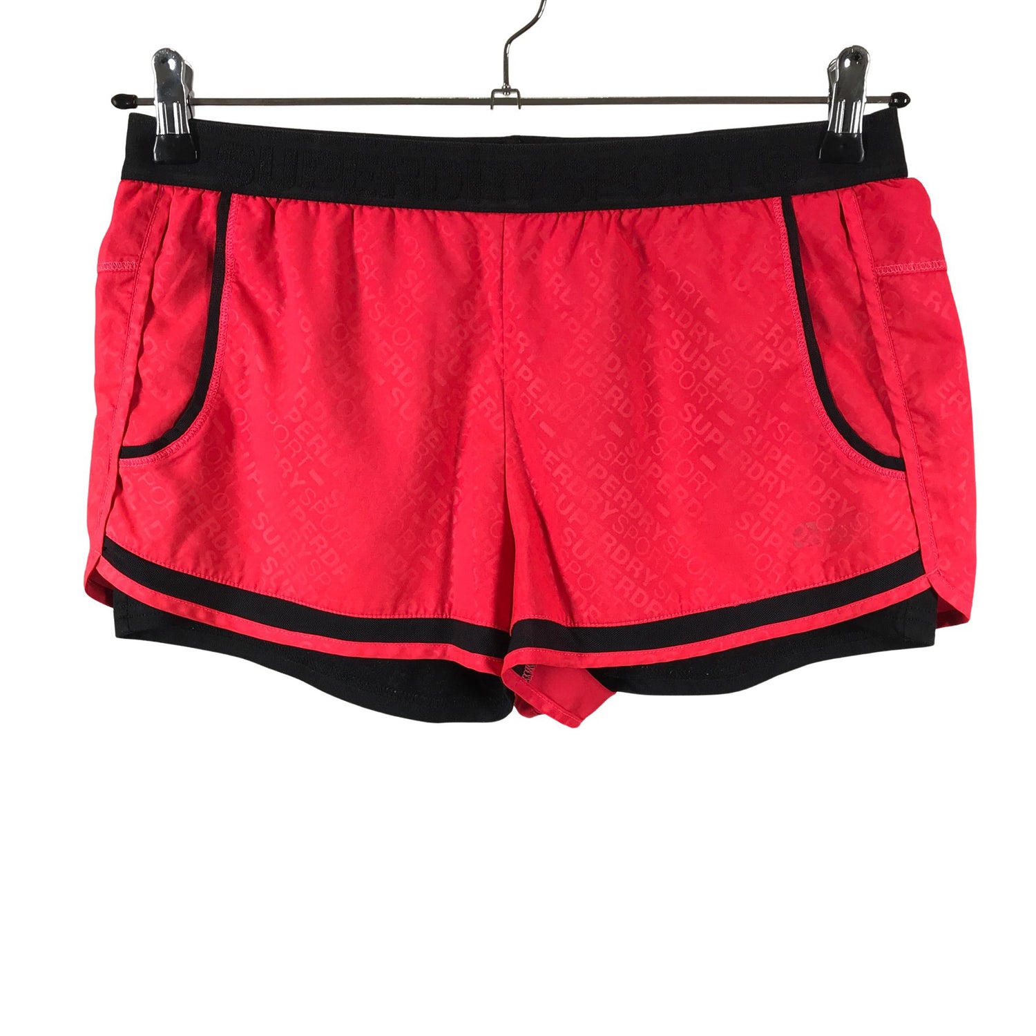  Urheilushortsit  Urheilushortsit, koko 38  Superdry 