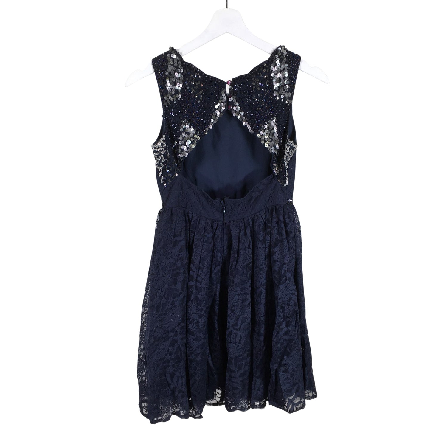 Juhlamekko, koko 146 - 152