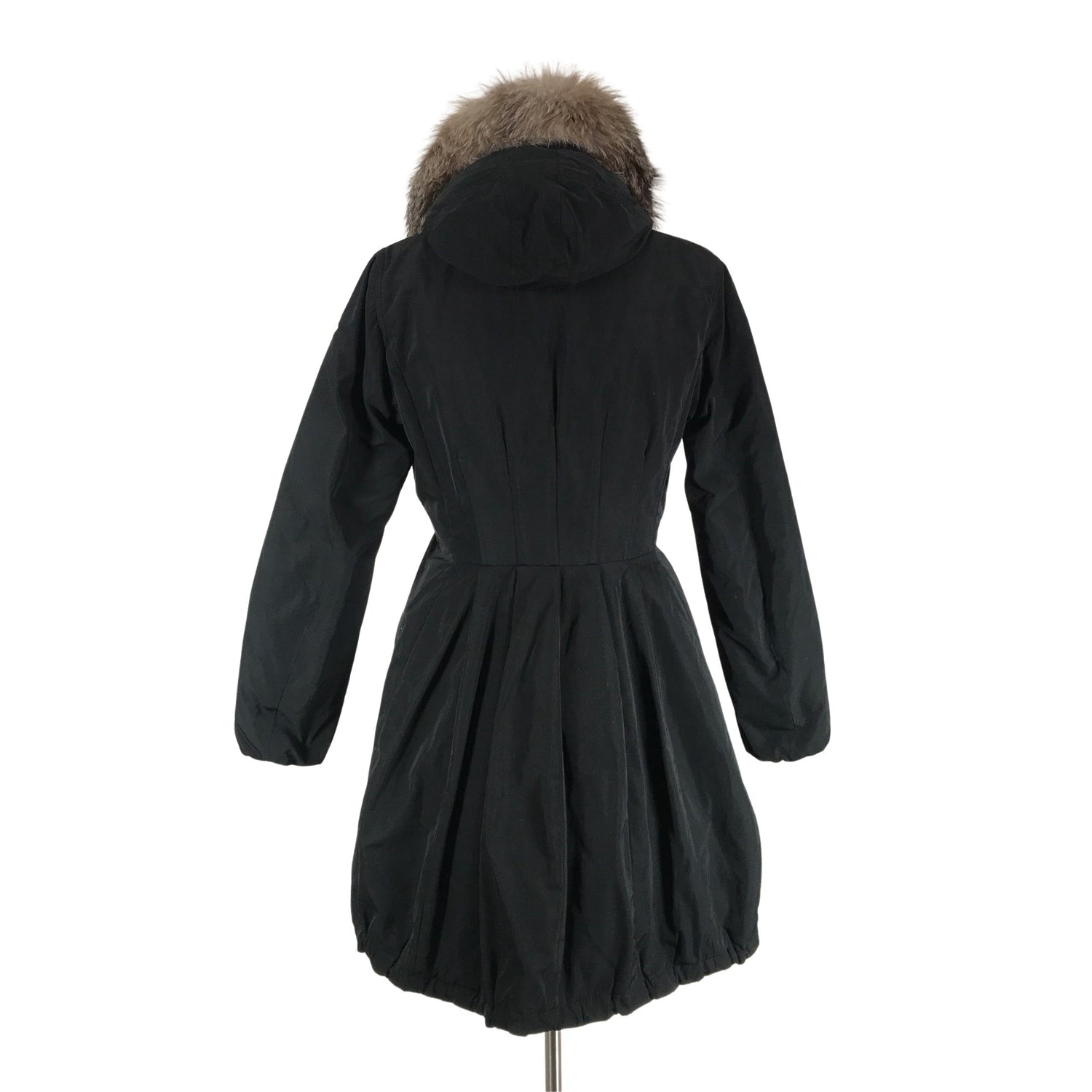  Untuvatakki  Untuvatakki, koko 36  Moncler 