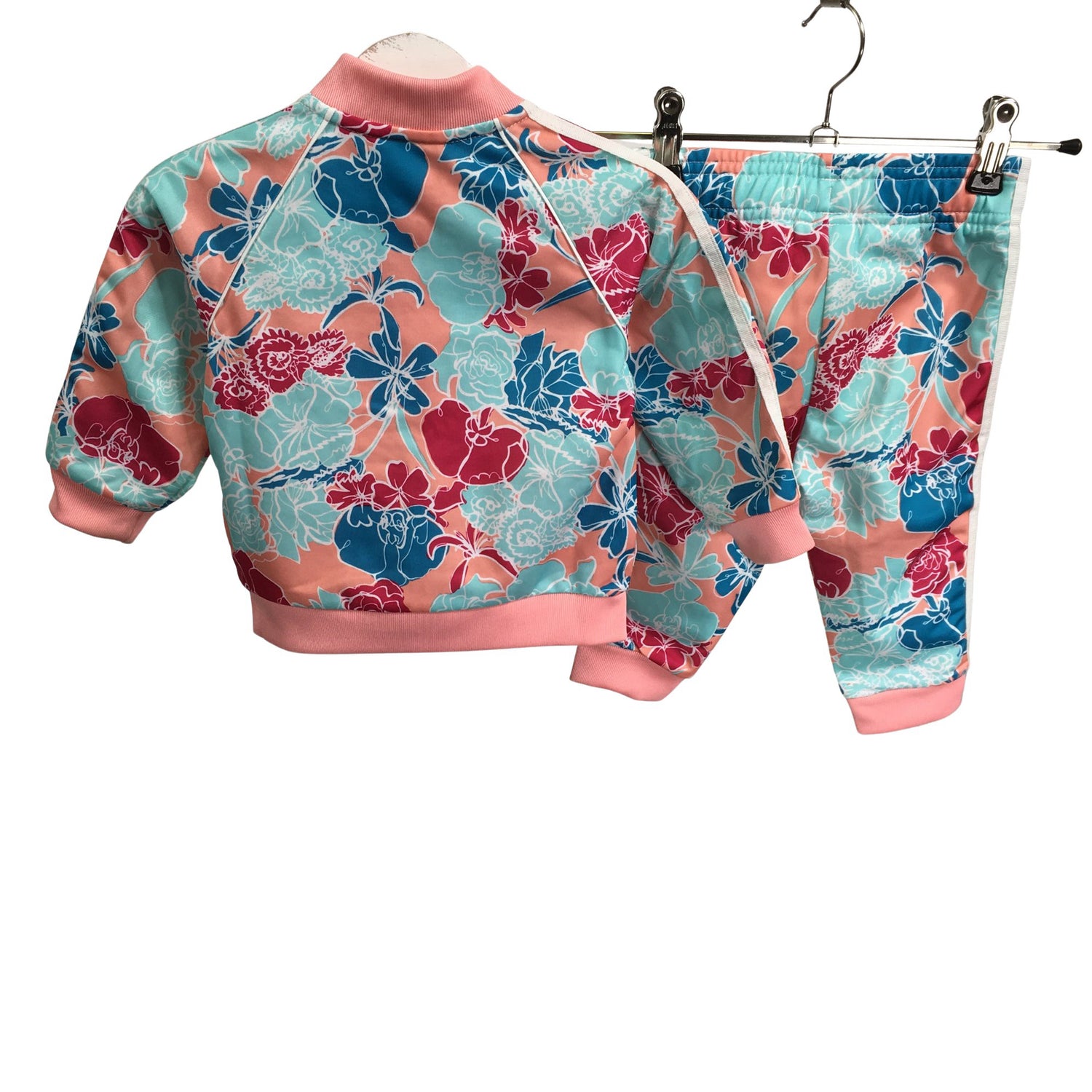  Urheilutakki  Verryttelytakki, koko 74 - 80  Adidas 