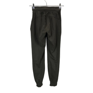 Urheiluhousut, koko 36