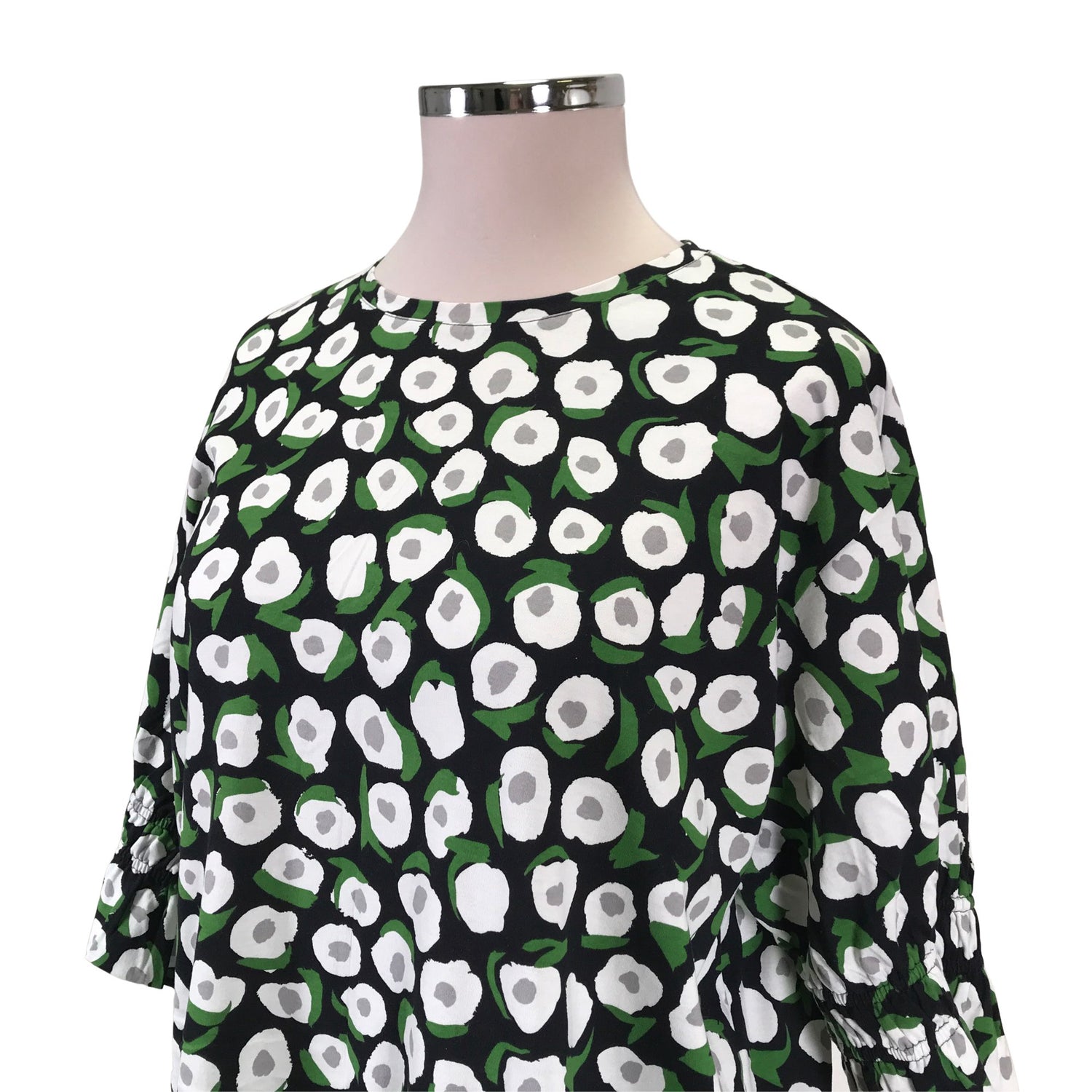 Trikoomekko, koko 44