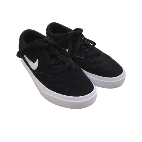 Unisex Nike - Tennarit, koko 36 -  (2)