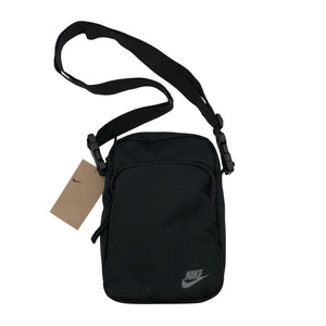 Unisex Nike - Olkalaukku, koko Mini -  (1)