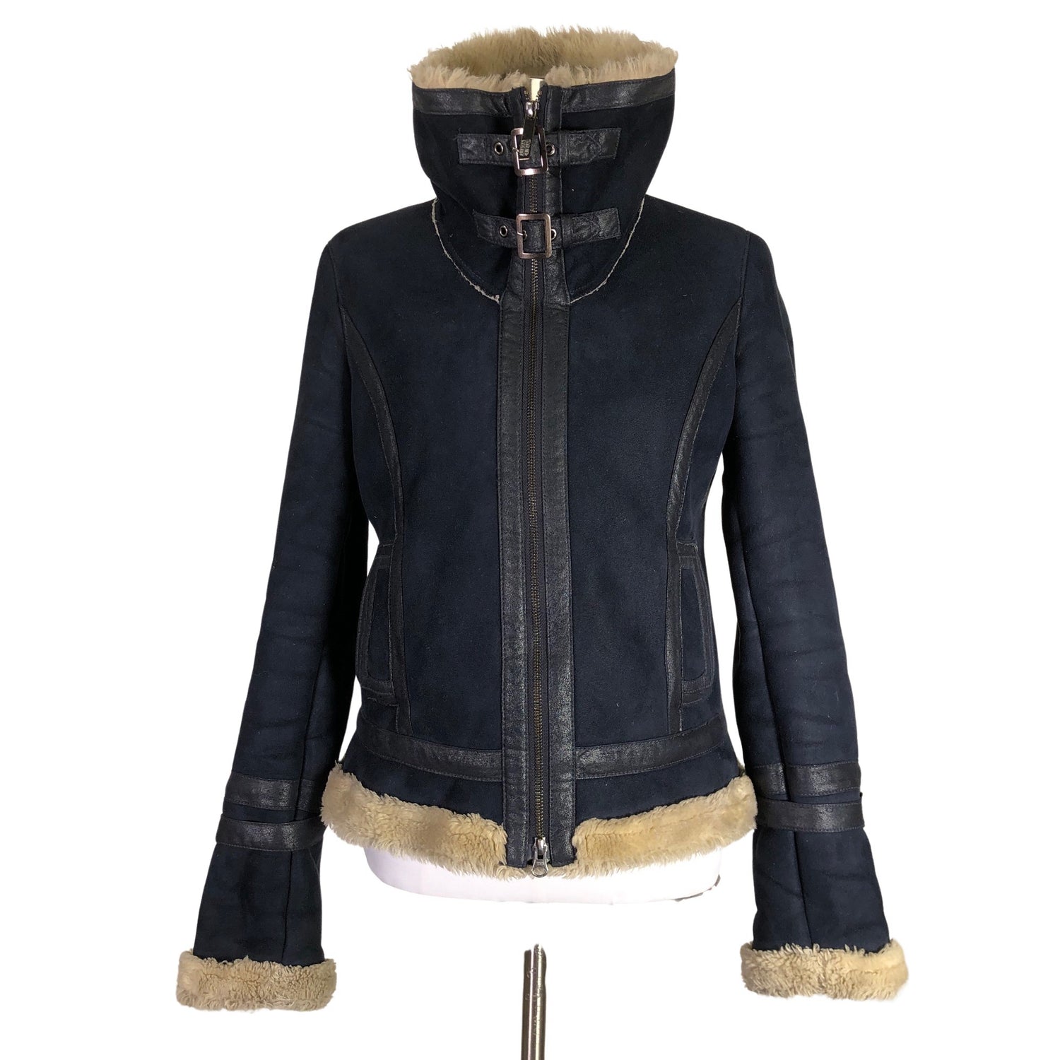  Nahkatakki  Nahkatakki, koko 36  Armani Jeans 