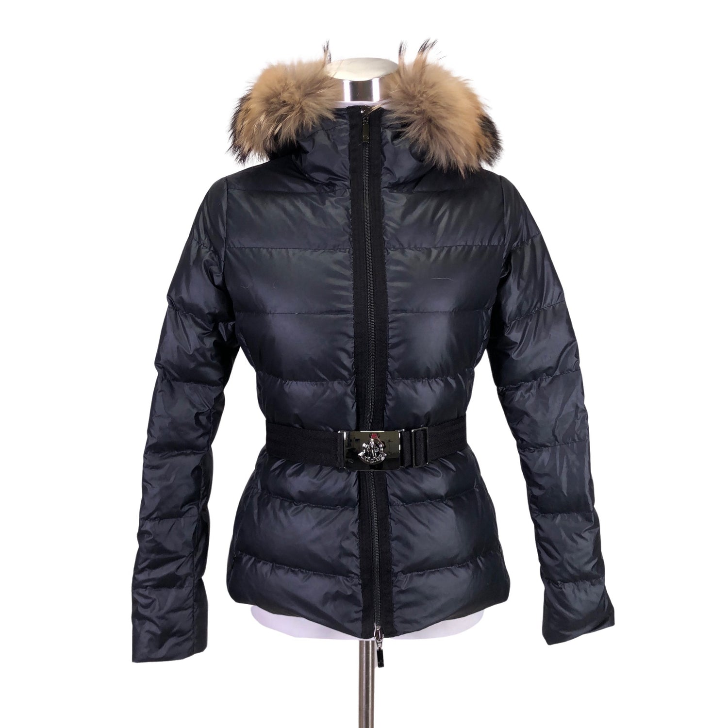 Untuvatakki  Untuvatakki, koko 34  Moncler 