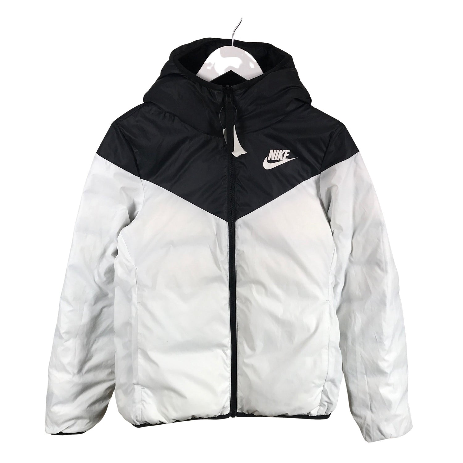  Untuvatakki  Untuvatakki, koko 36  Nike 