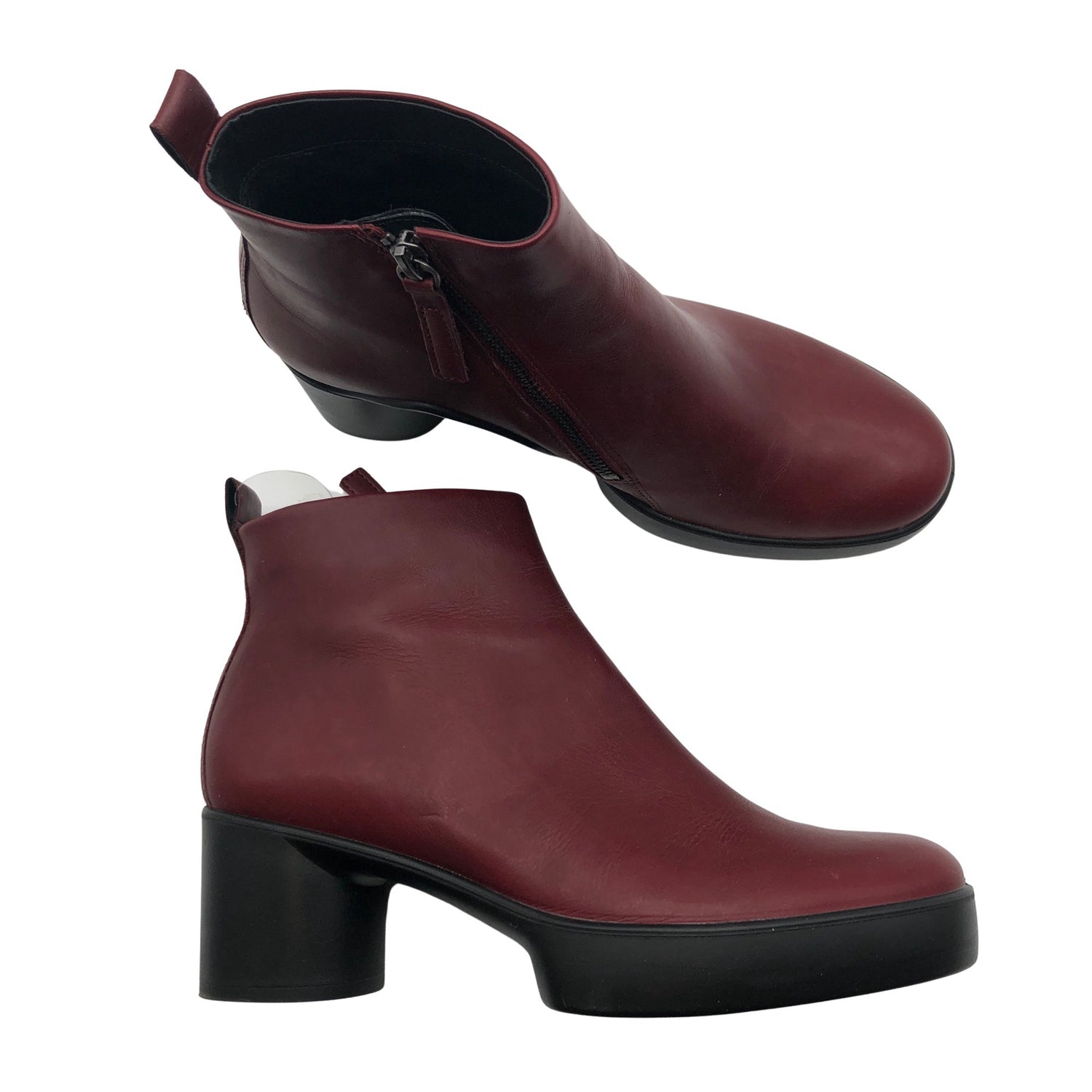  Nilkkurit  Nilkkurit, koko 38  Ecco 