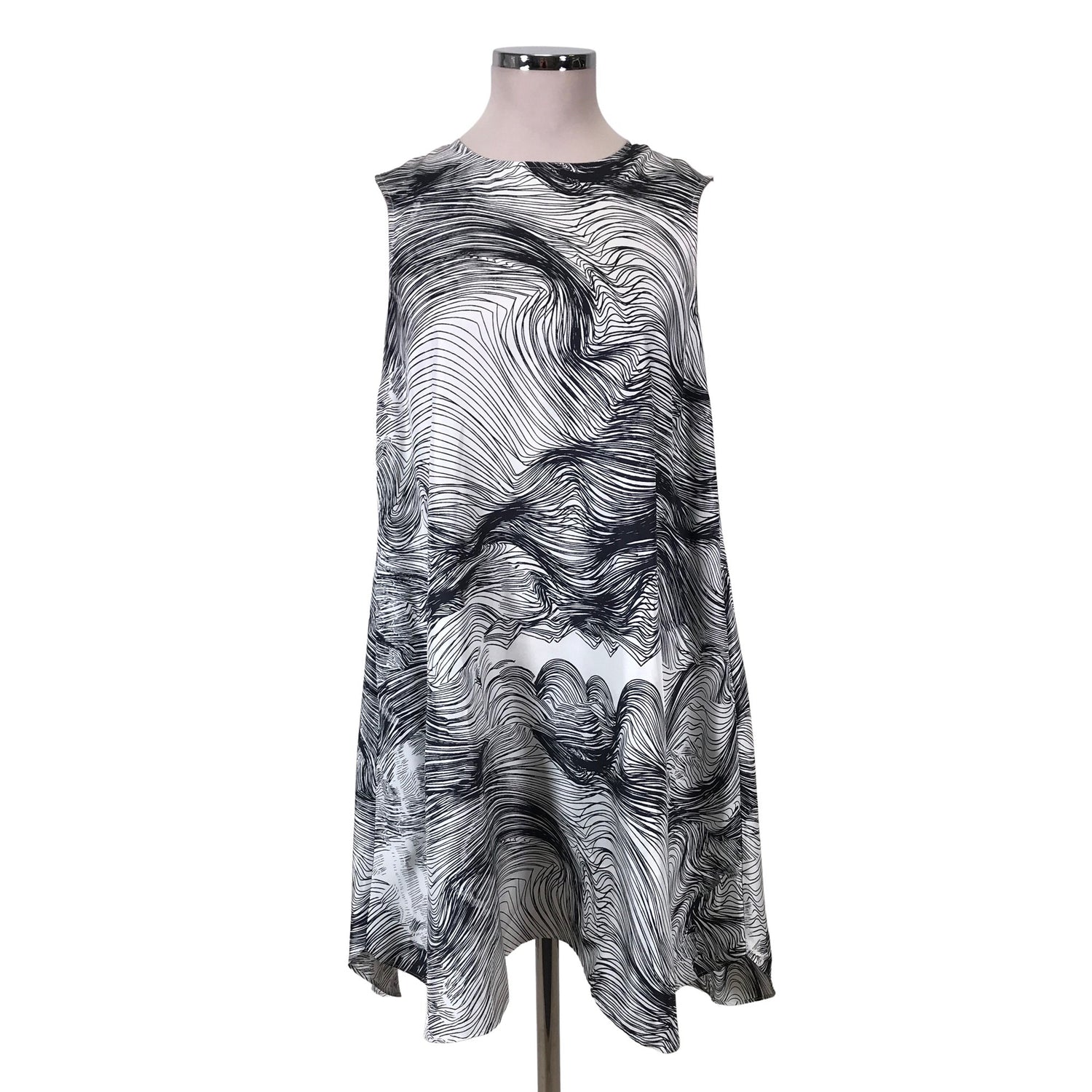  Mekko  Sifonkimekko, koko 44  Marimekko 