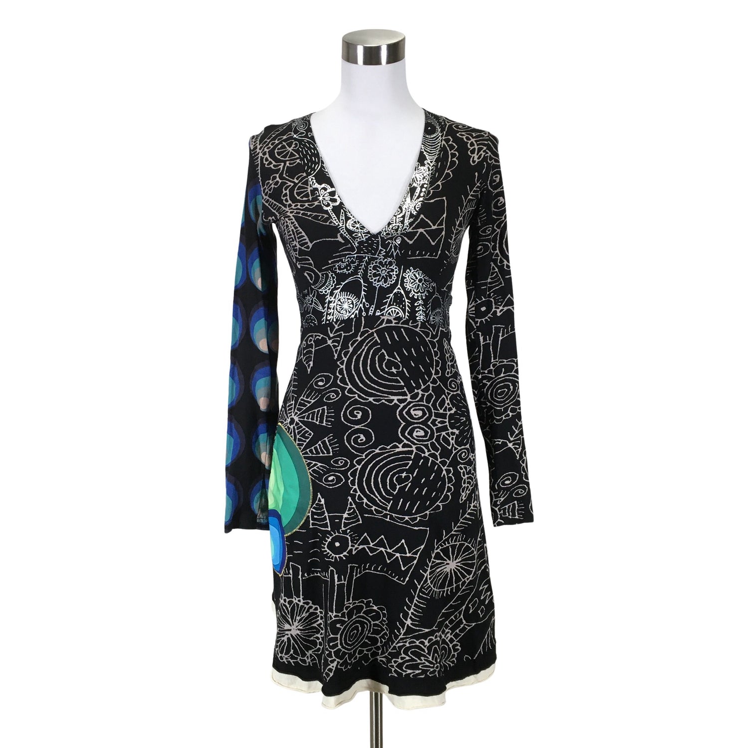  Mekko  Trikoomekko, koko 36  Desigual 