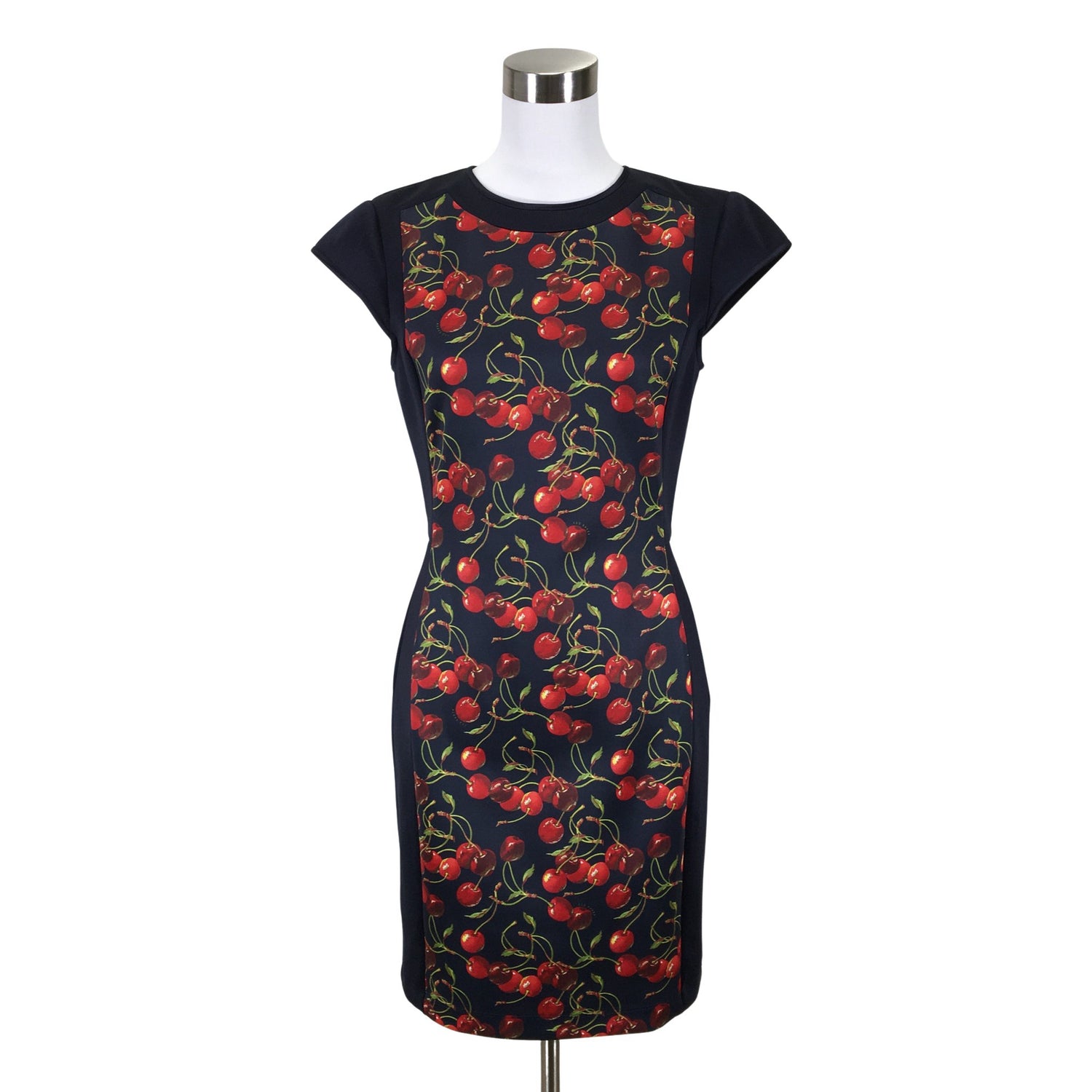  Mekko  Trikoomekko, koko 38  Ted Baker 