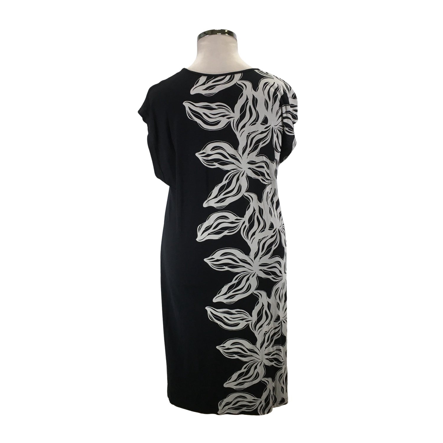  Mekko  Trikoomekko, koko 40  Nanso 