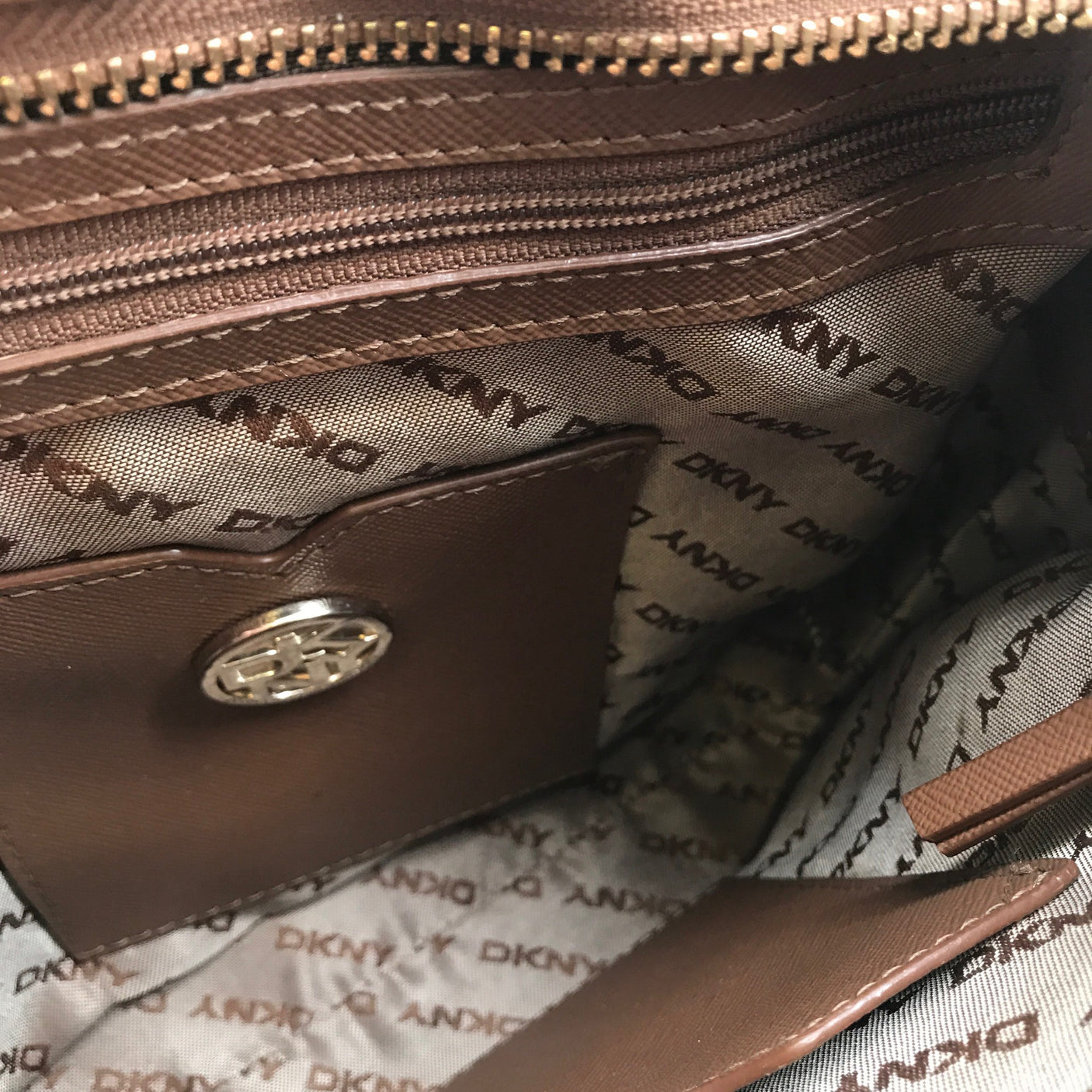 Unisex DKNY - Olkalaukku, koko Midi -  (3)