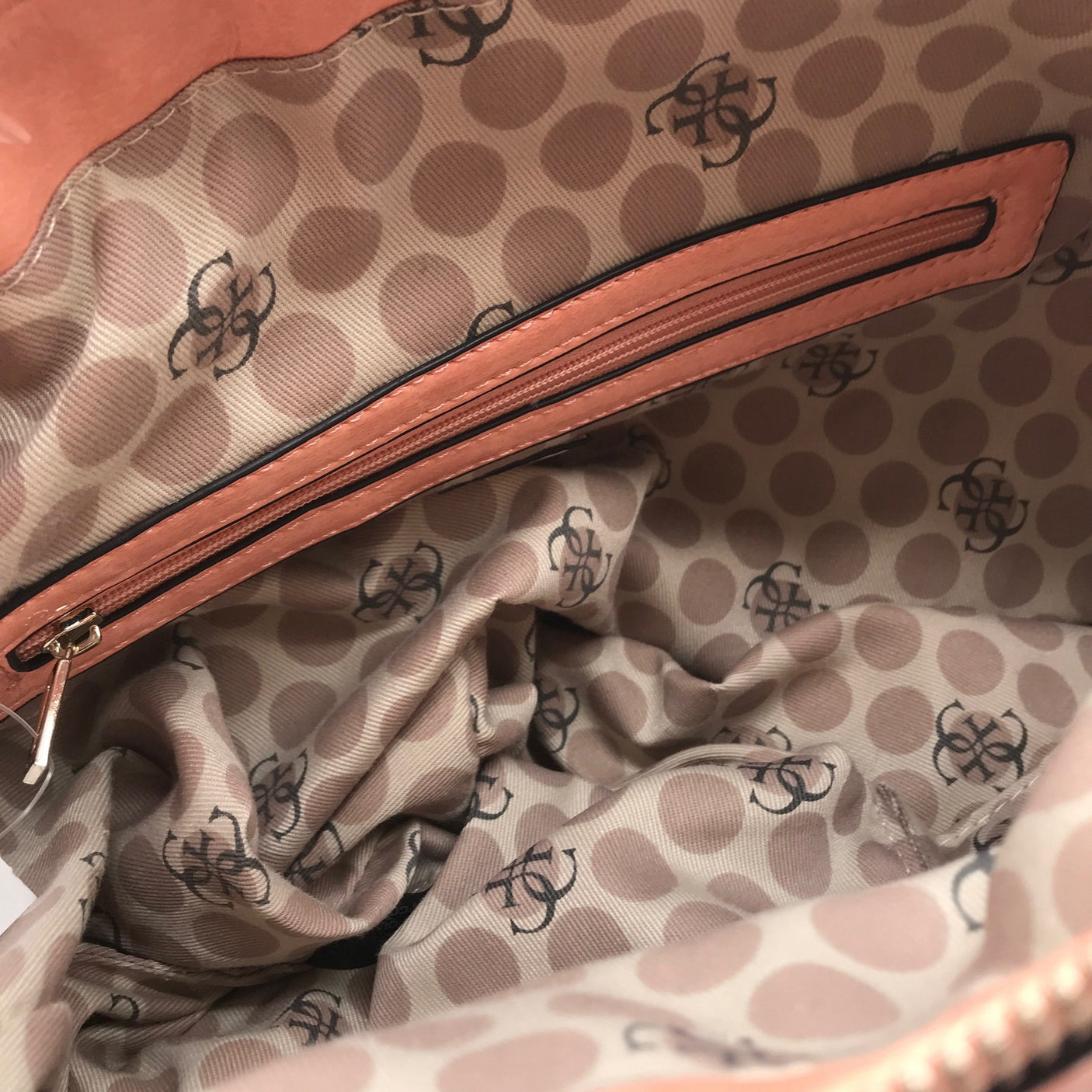 Unisex Guess - Käsilaukku, koko Midi -  (3)
