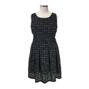 Unisex ádress - Juhlamekko, koko 42 -  (1)