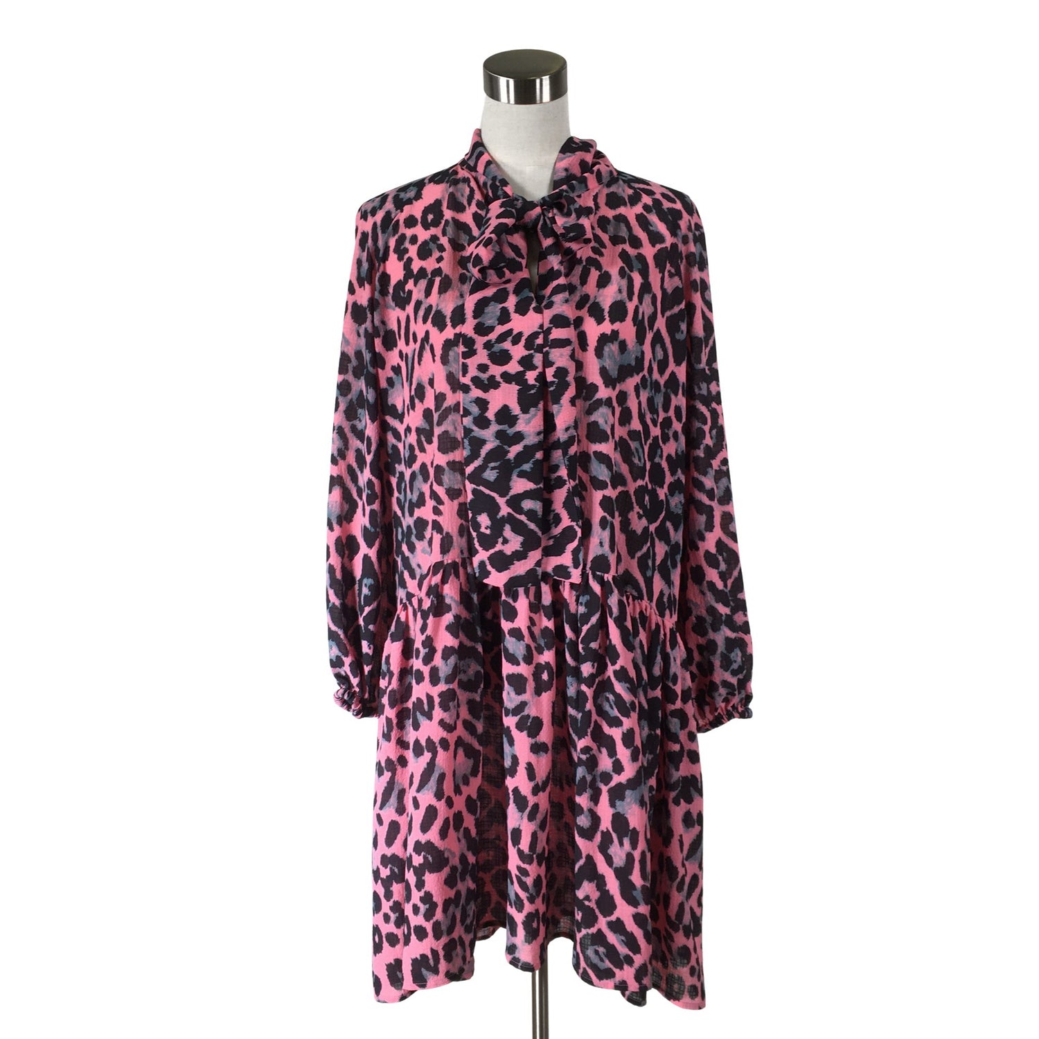  Mekko  Sifonkimekko, koko 38  Miia Halmesmaa 